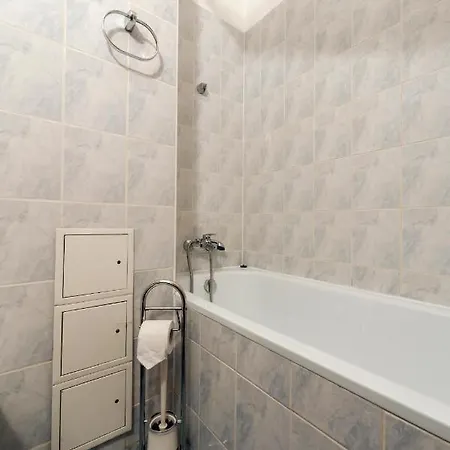 Apartment Hajos 37 - Full View Next To Opera With Ac